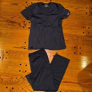 NWOT- L grey Cherokee Scrub Set